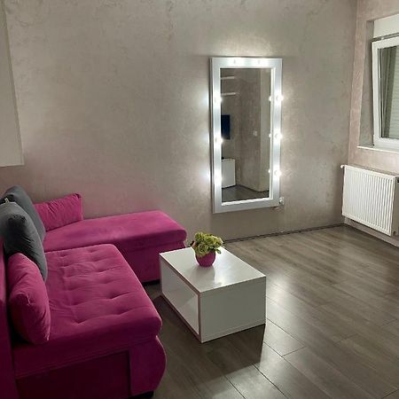 La Apartamento ยาโกดินา ภายนอก รูปภาพ