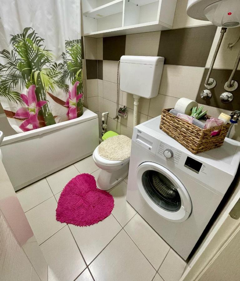 La Apartamento ยาโกดินา ภายนอก รูปภาพ